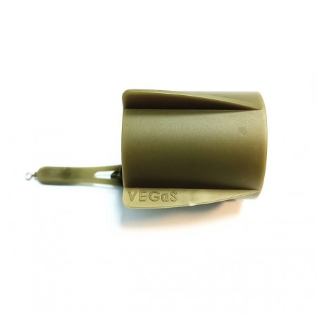 Кормушка фидерная Vegas "сплошная" large 30 г