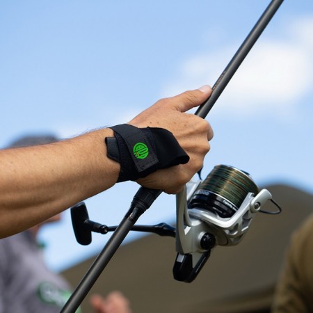 Перчатка для силового заброса размер CARP PRO L